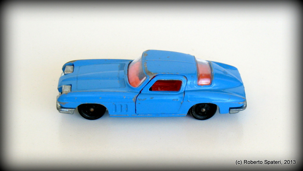 Siku Chevrolet Corvette Sting Ray (n.V282)